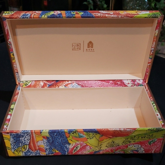 Colorful Patterned Storage Box - Picture 2 of 7